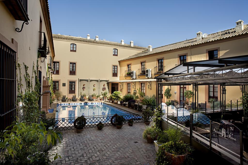 Alcázar de la Reina Hotel Carmona  Exterior foto